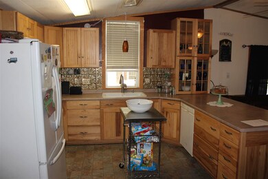 28 Shady Ln, Center Ossipee, NH 03814 - photo 6