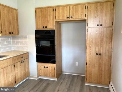 316 S Brobst St, Reading, PA 19607 - photo 5