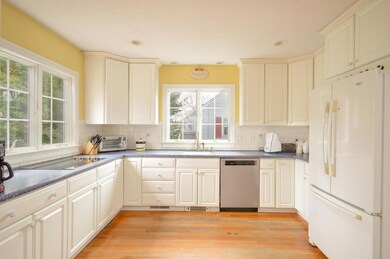 391 Quaker Rd, North Falmouth, MA 02556 - photo 7