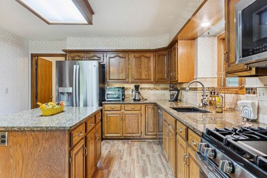 1508 S Creekside Ln, Wichita, KS 67230 - photo 6