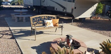 Vista Del Sol area to entertain