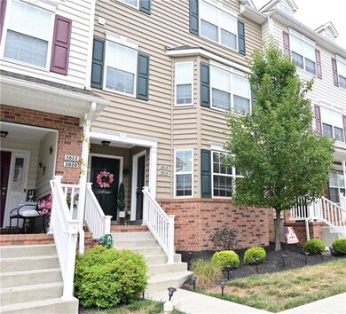 3016 Davenport Way unit M126 L, Pennsburg, PA 18073 - photo 2