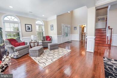 25177 Eisenhower Dr, Chantilly, VA 20152 - photo 7