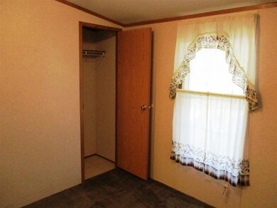 25 Avery Cir unit 25, Winchester, NH 03470 - photo 7