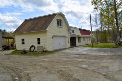 882 Hampden Rd
