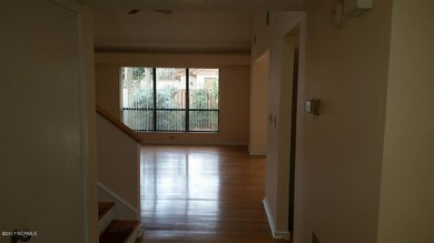 Albert Cir 3