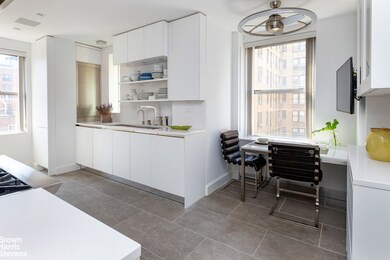 37 Riverside Dr unit 12B, New York, NY 10023 - photo 6