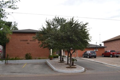 1305 Tilden Ave, Laredo, TX 78040 - photo 2