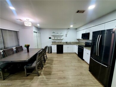 848 Mantis Way unit 2, Las Vegas, NV 89110 - photo 3