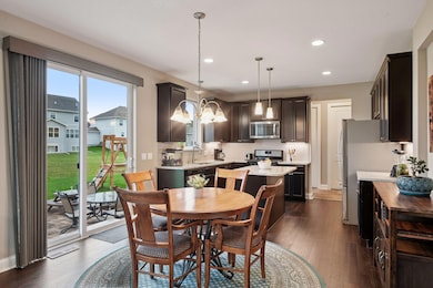 1704 Pebblestone Rd, Carver, MN 55315 - photo 5