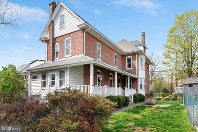 2384 E High St, Pottstown, PA 19464 - photo 3