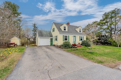 19 Morse St, Freeport, ME 04032 - photo 2