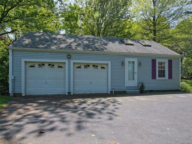 Garage and guest space