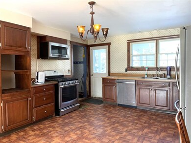 3376 Stage Rd, South Pomfret, VT 05067 - photo 3