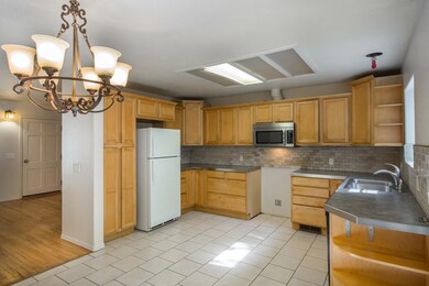 kitchen2