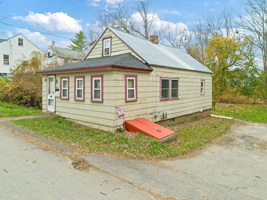 2 Gibson St, Fairfield, ME 04937 - photo 5