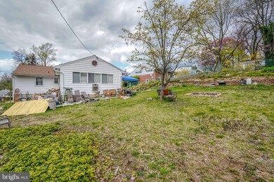 1207 Saint Andrews Way unit BSMT, Baltimore, MD 21239 - photo 2