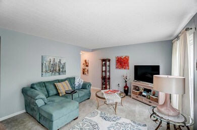 516 Pamlico St unit 9, Columbus, OH 43228 - photo 7