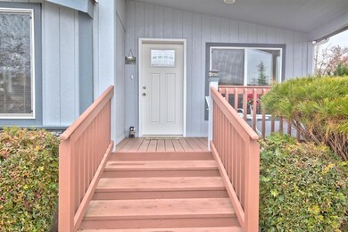804 Kings Way 02
