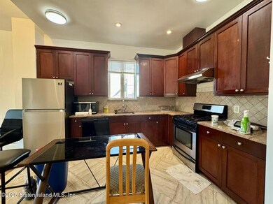207 Bay 31st St unit 3, Brooklyn, NY 11214 - photo 4