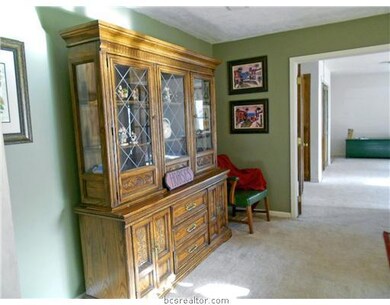 1819 Medina Dr, College Station, TX 77840 - photo 4