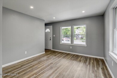 07-Living Room