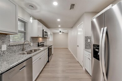 2325 Shady Grove Dr, Bedford, TX 76021 - photo 3