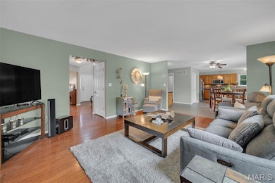 86 Myrtle Wood Ct, O Fallon, MO 63368 - photo 5