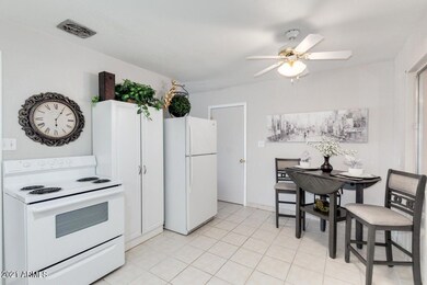 85F3894C-9100-4C26-A11C-274AFAC9C7DD