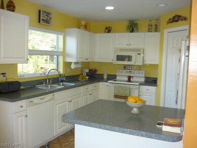 641 Columbus Blvd S, Lehigh Acres, FL 33974 - photo 5