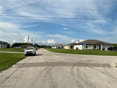 842 La Salle Ave unit 29, Lehigh Acres, FL 33913 - photo 4