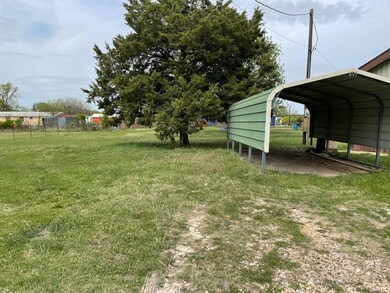 809 County Road 701, Cleburne, TX 76031 - photo 5