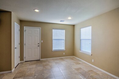 2801 N 20th St, Broken Arrow, OK 74012 - photo 6