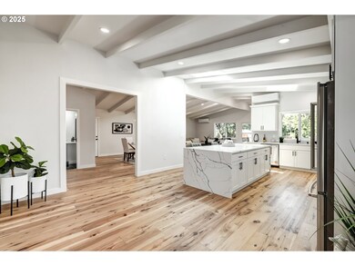 8885 SW White Pine Ln, Portland, OR 97225 - photo 7