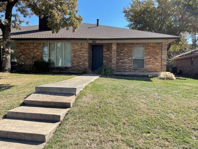 1612 Brown Trail, Hurst, TX 76054 - photo 2