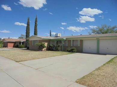 10816 Miller Barber Dr, El Paso, TX 79935 - photo 2