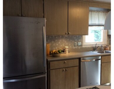 27 Mill St, Natick, MA 01760 - photo 2