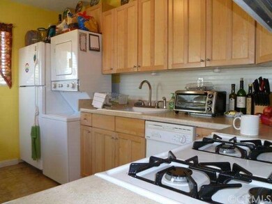 922 Center Ave, Joshua Tree, CA 92252 - photo 2