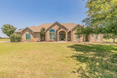 607 Hollyridge Ln, Fort Worth, TX 76108 - photo 2
