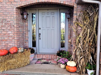 5404 Devonshire Ct, Laurys Station, PA 18059 - photo 5