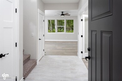 03-Front Entry_DMD_6915