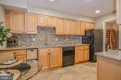 7610 Jordon Hollow Ct unit 7610, Manassas, VA 20109 - photo 2