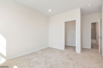 1014 Station Rd unit 33, Branchburg, NJ 08876 - photo 6