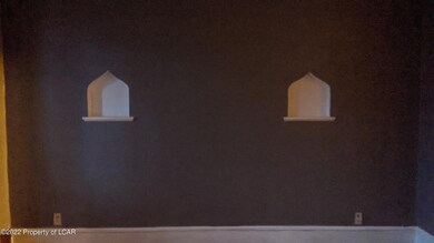 20th living room walls
