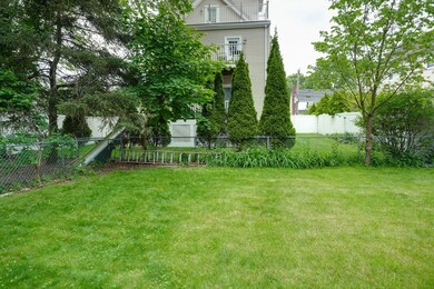 12 Keenan St unit 2, Watertown, MA 02472 - photo 2