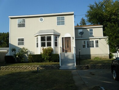 12 Oregon Ave, Rensselaer, NY 12144 - photo 2