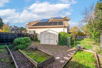 8432 Arrowroot Cir, Antelope, CA 95843 - photo 6