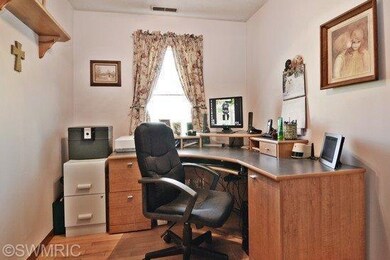 8442 Warren Woods Rd, Three Oaks, MI 49128 - photo 3