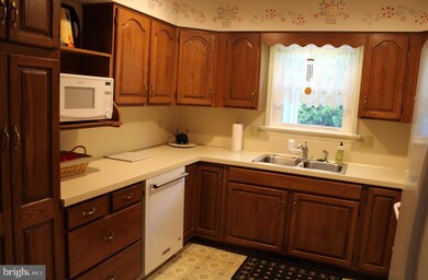 455 Glen Mar Ave, New Holland, PA 17557 - photo 6