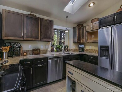 19630 Topaz Ct, Bend, OR 97702 - photo 5